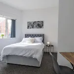 Cosy City: Studio Suite 7