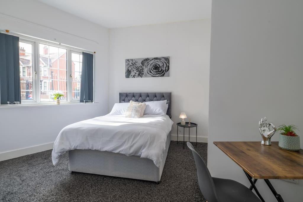 Cosy City: 7 * Coventry